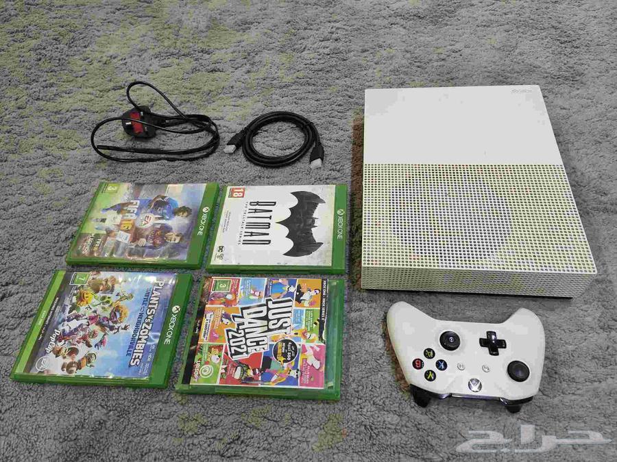 اكس بوكس ون xbox one مع 4 اشرطة العاب63390231707266112
