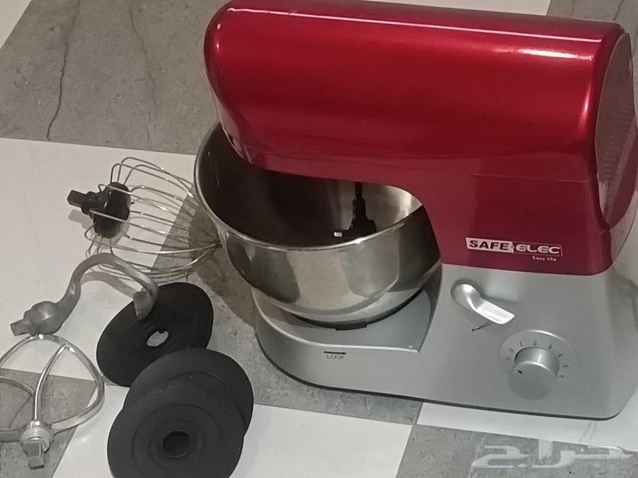 Very practical mixer and my new sister used it very lightly.633908729035541116