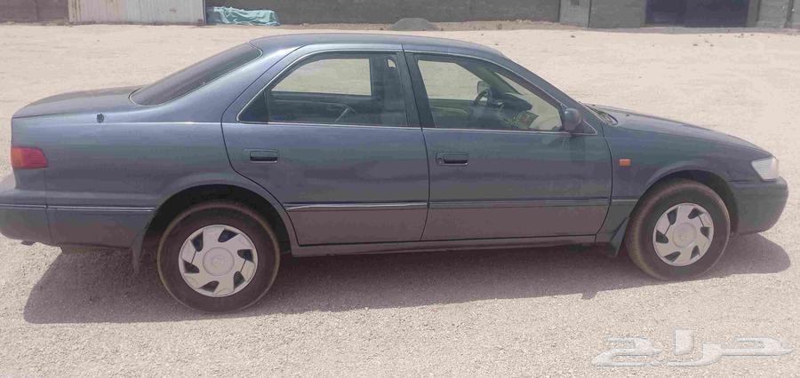 للبيع كامري 2001 البيع مستعجل63396378962945111