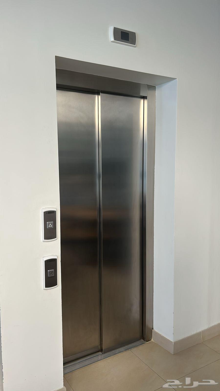Elevator electrical technician63381026012419111