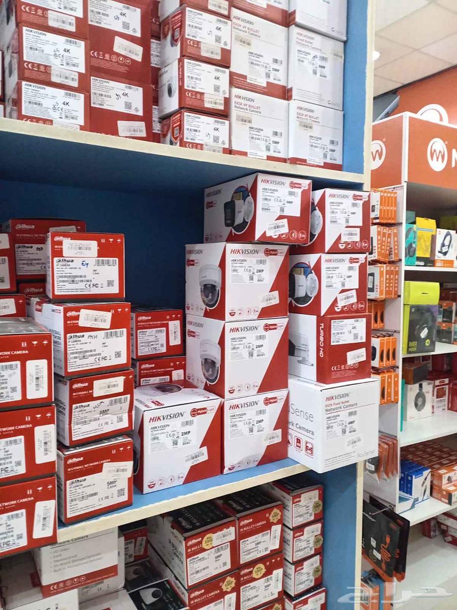 High-quality surveillance cameras63440185606274112