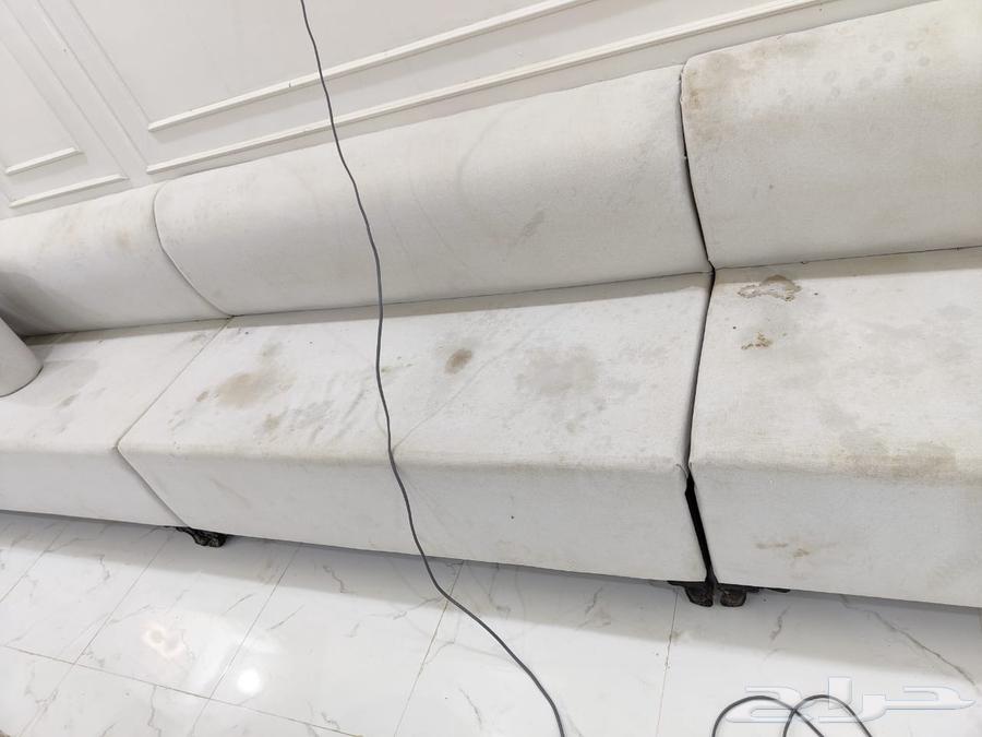 A company for cleaning majlis, upholstery, apartments, and villas. Water tank cleaning service.63382207107586113