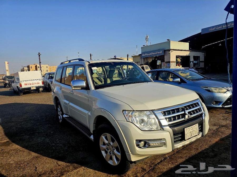 Pajero 2019 Mitsubishi Pajero 3.5L V6 - GCC Mint condition63392412137090112