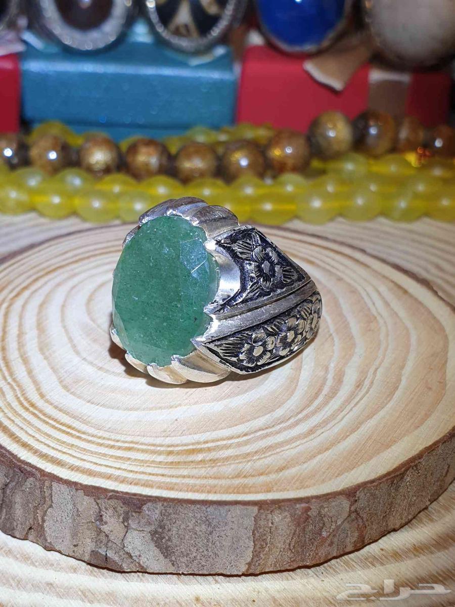 An Iranian handmade emerald ring633870684355871123