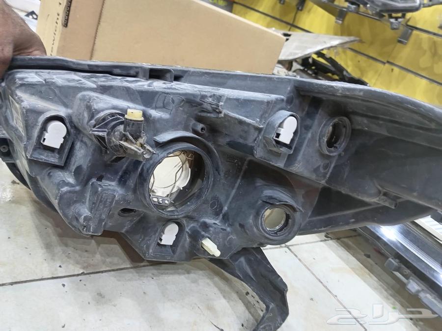 Original used right side Mitsubishi Outlander 2020 candle63389276011395112