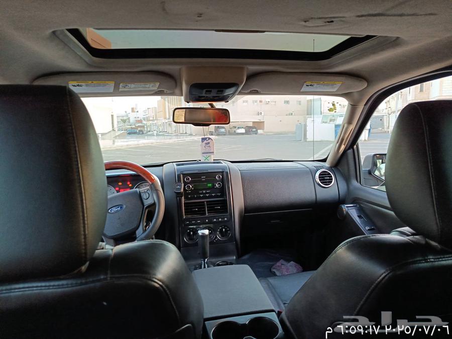 Ford Explorer bag, inspected and renewed, new tires, body and interior like new, clean.63389626160129113
