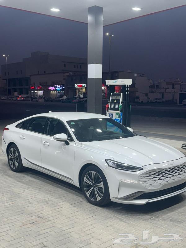 كيا كادينزا k8 202263394563243777112