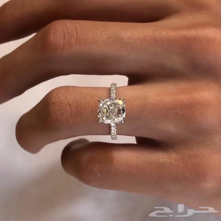 خاتم سوليتير ألماس طبيعي قصة كوشن 2 قيراط GIA63387247485570111