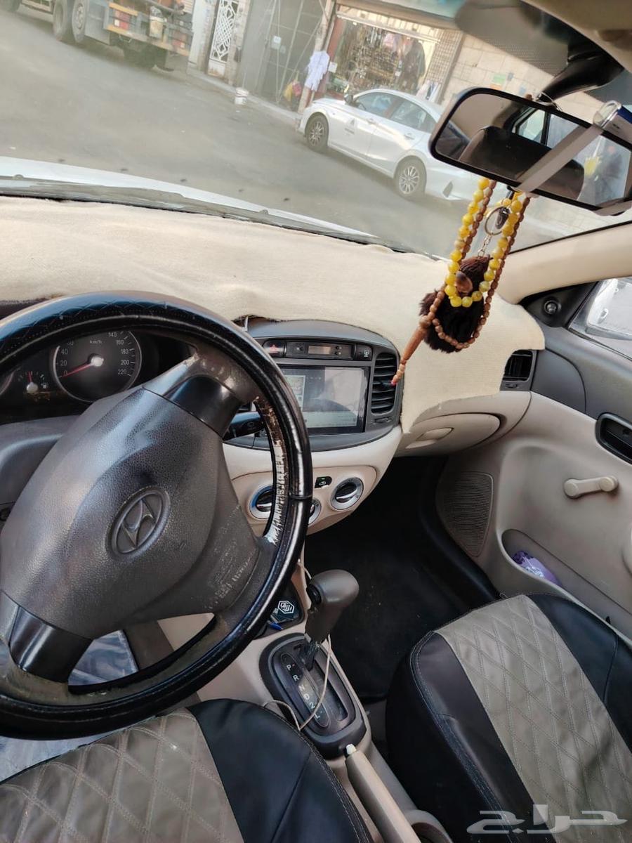 Hyundai Accent 2010 car, new inspection, form, air conditioner, engine in good condition.633902533496351111
