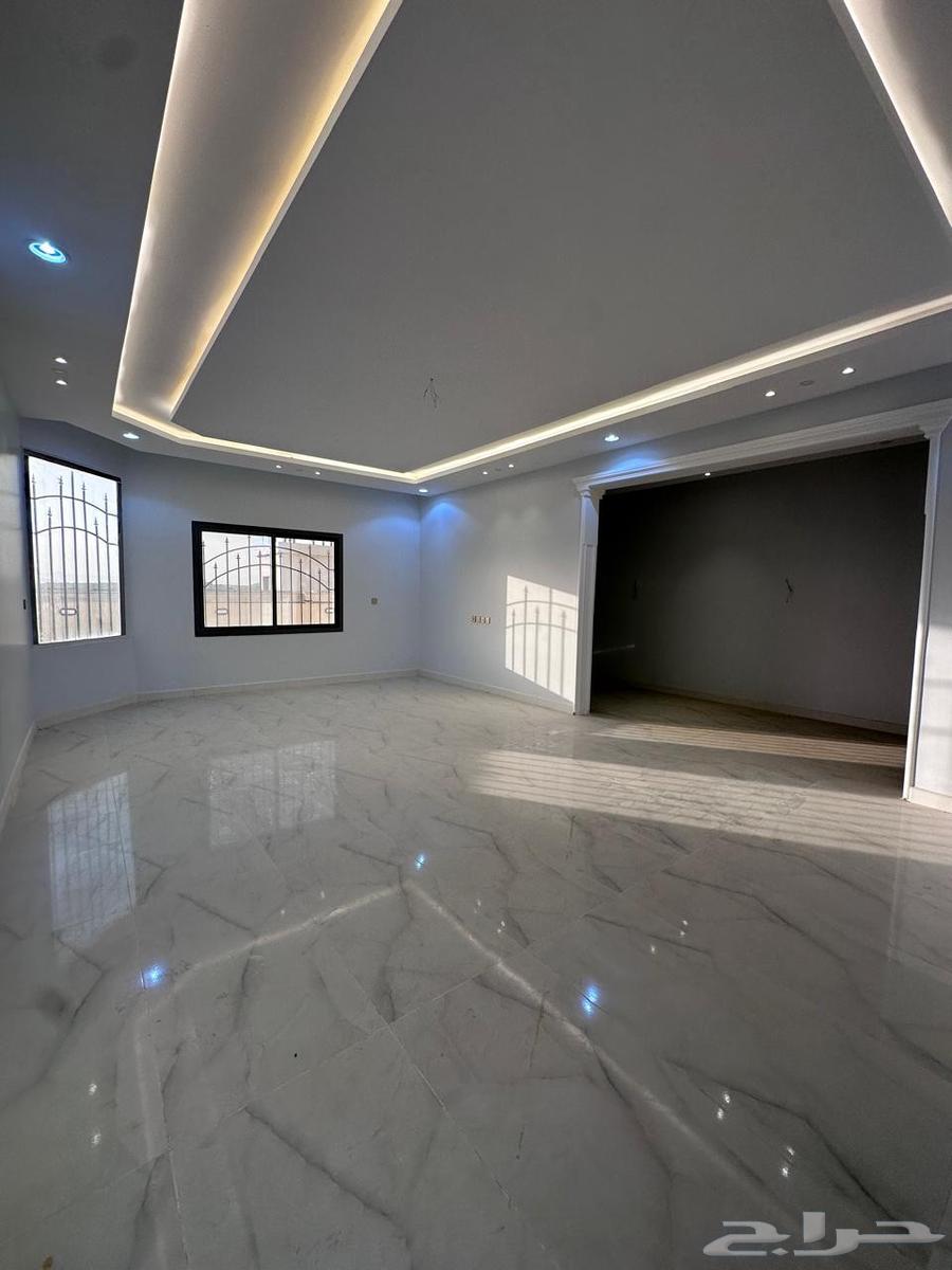 For sale: a house in Namas63381116937859110