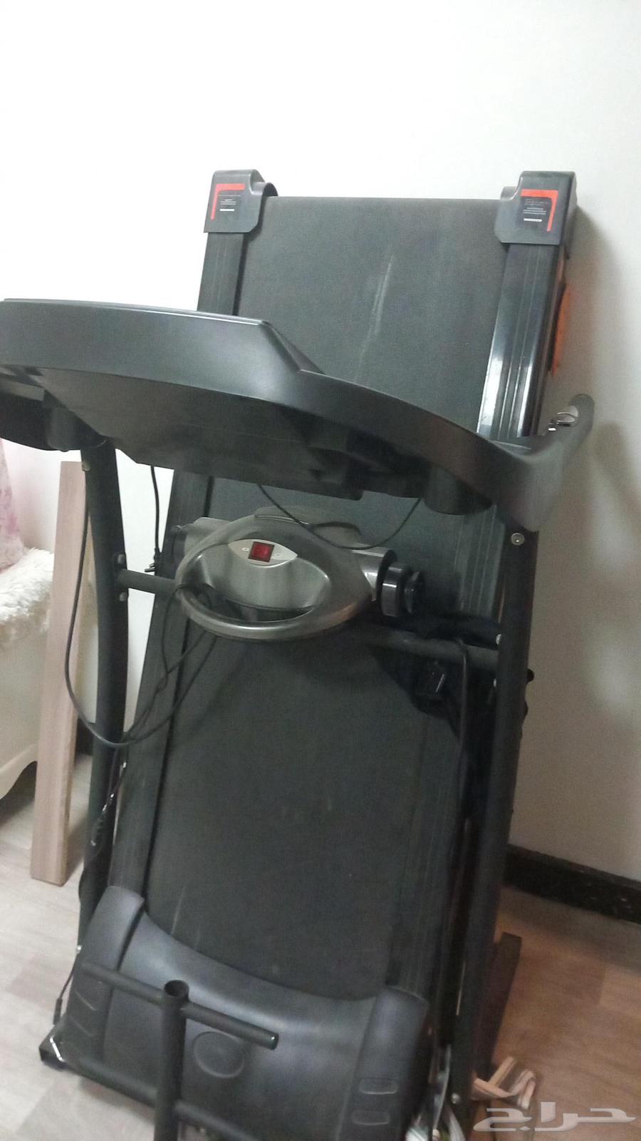 Used treadmill device63383907704066111
