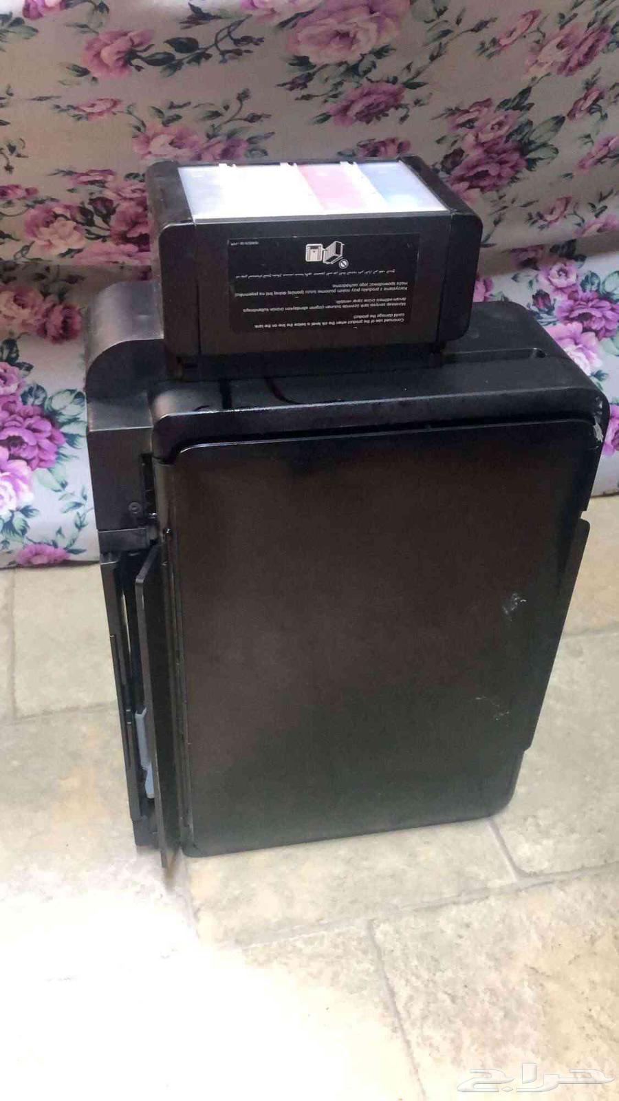 Printer and computer screen working633829675953951118