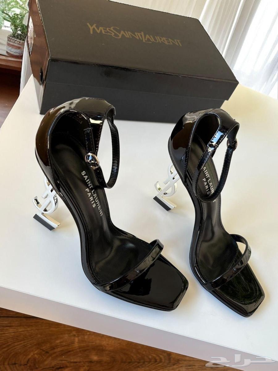 Fantasy show on Yves Saint Laurent heels, only 150, free delivery63384427052417111