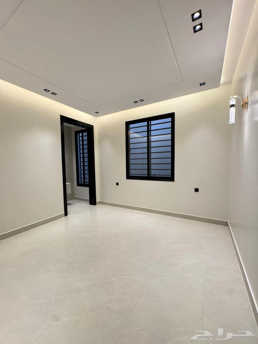 للبيع ادوار ارضيه وارواف بحي الموسي تصميم عصري موقع متميز63437524030978112