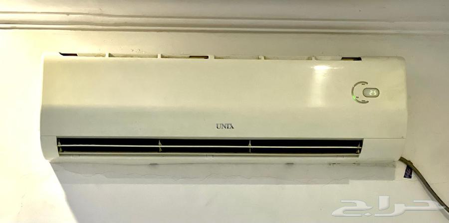2 split air conditioners in excellent condition, cooling only, with remotes included63385193853953111