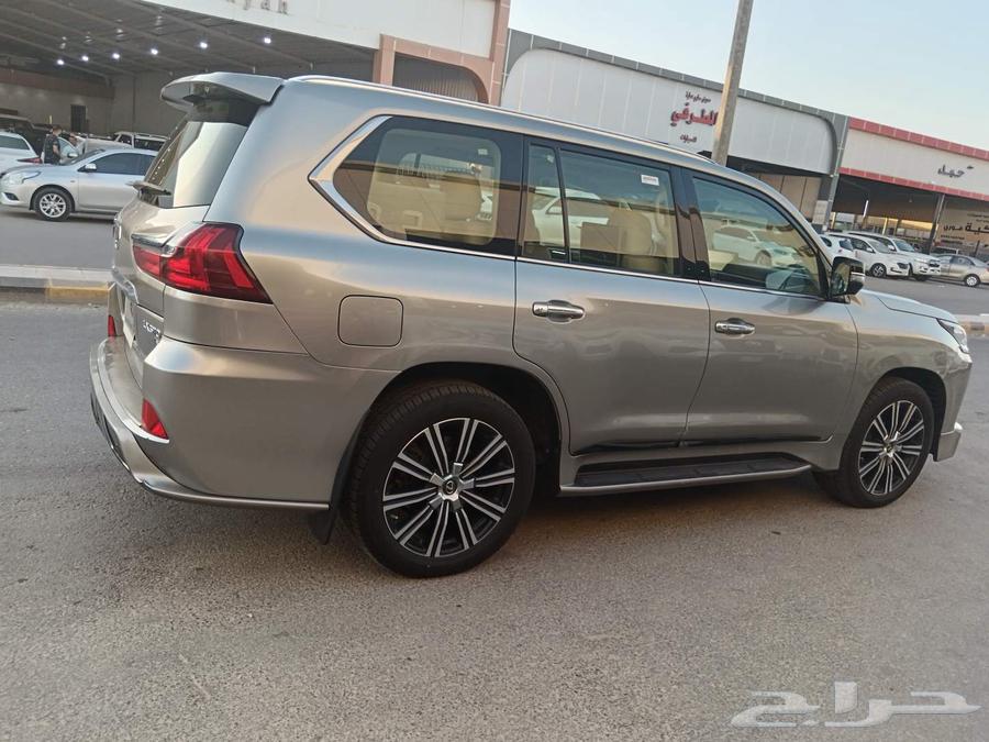 Lexus 201863384766545666113