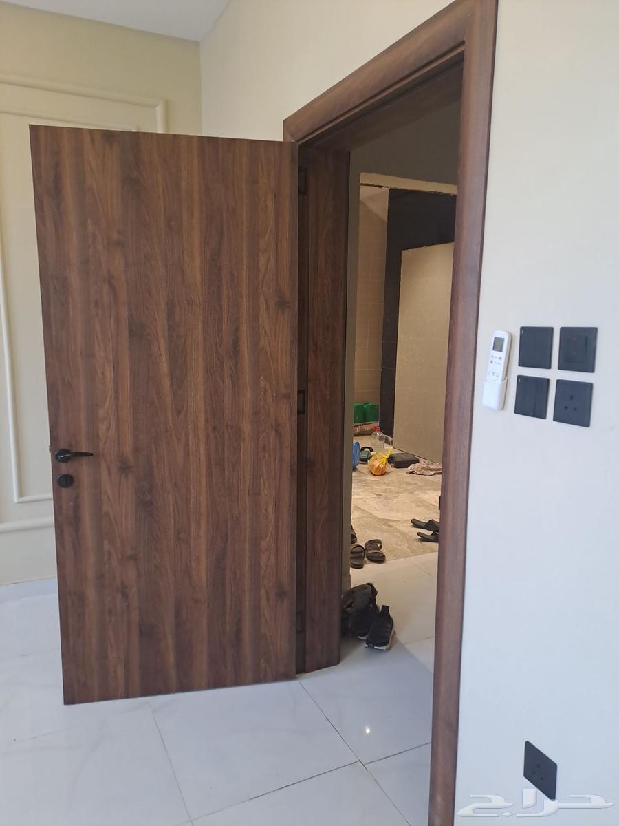 Wood workshop, doors, and maintenance63381404161795112