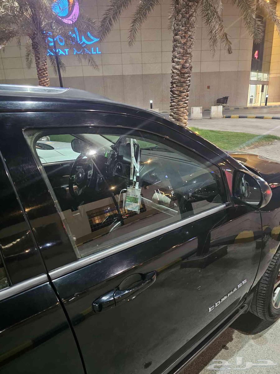 جيب كومباس 201463384368185090113