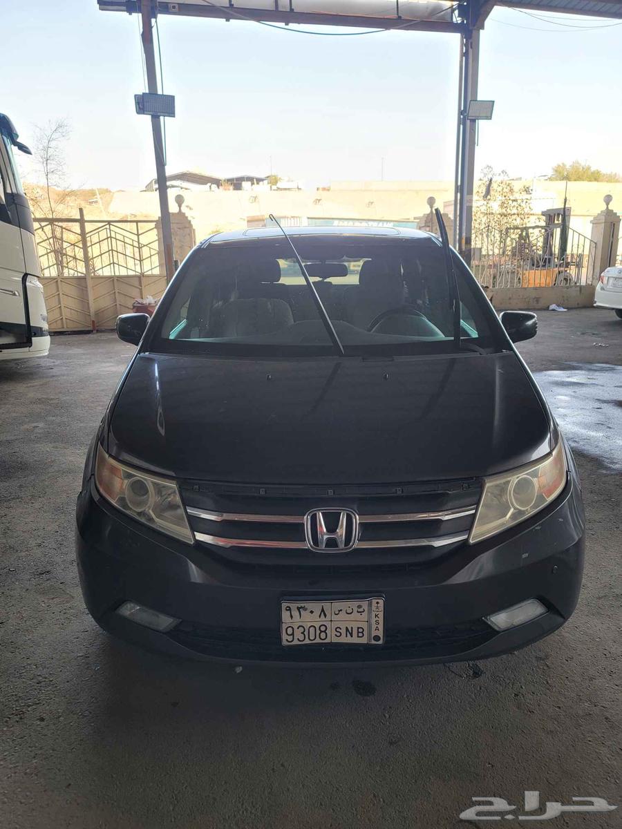Honda Odyssey 2012 Gray - Equipped with a wheelchair for the elderly633869033557791117