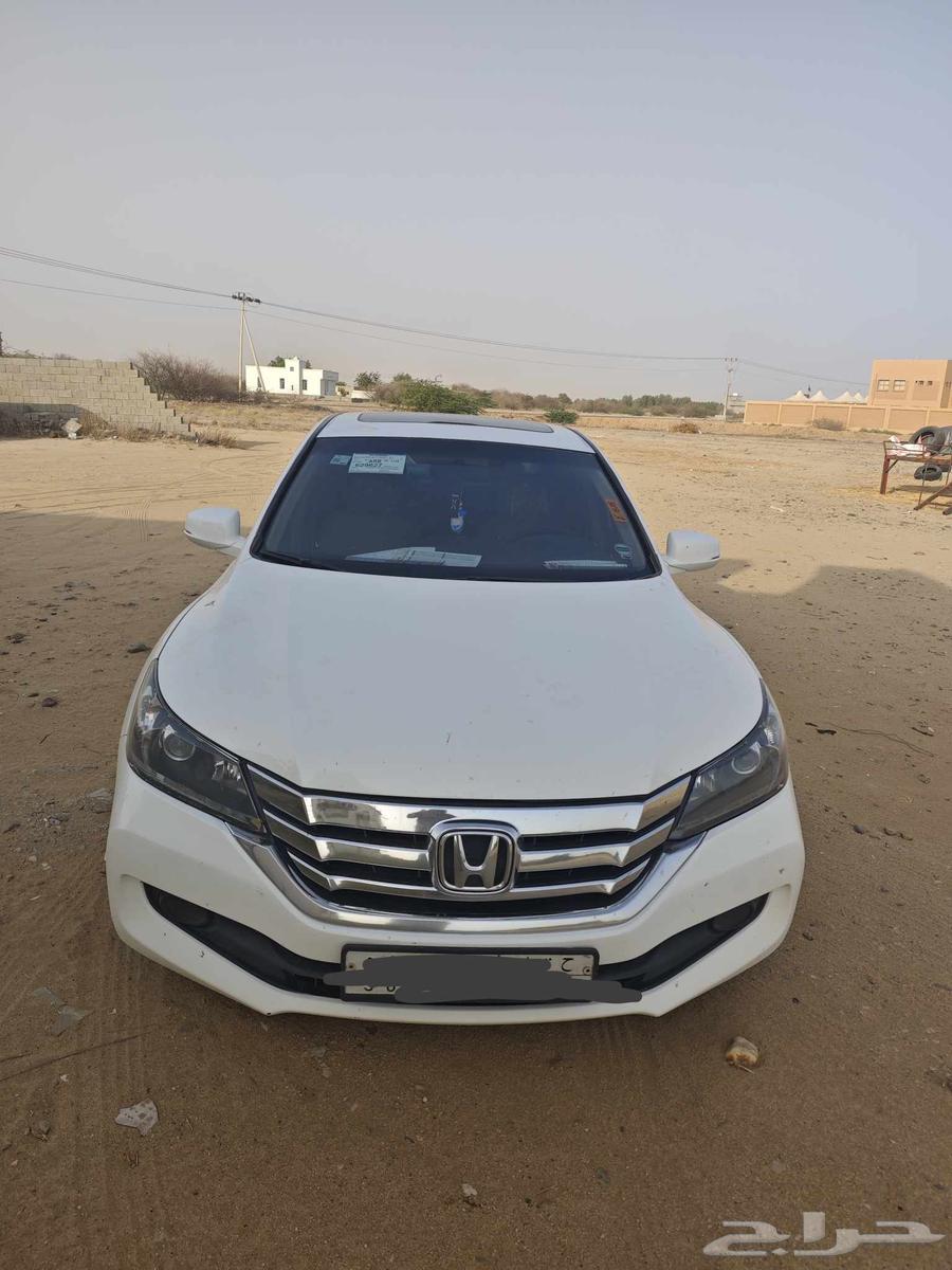 Honda Accord 2015, mileage 201,993, well-maintained, timing belt replaced, transmission checked, serious inquiries only63385988228994113