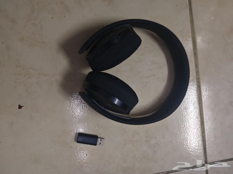 Excellent wireless headset compatible with Sony 4 and 563382839350147111