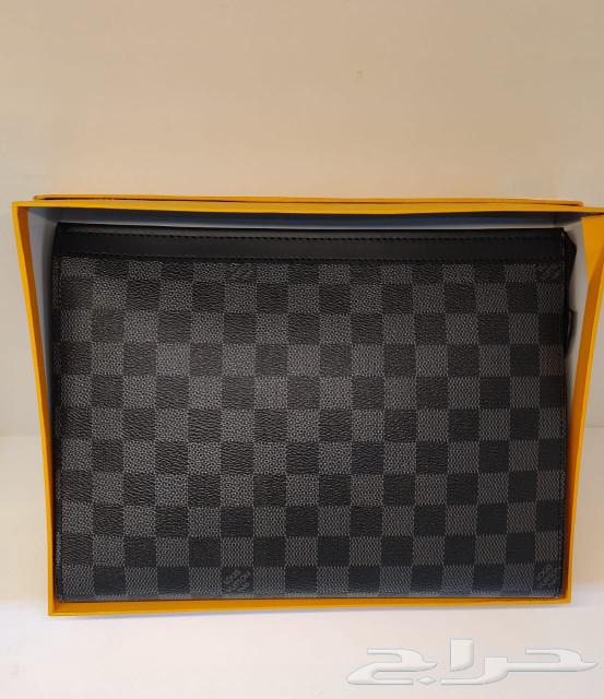 شنط باوتش LV63384100279553111
