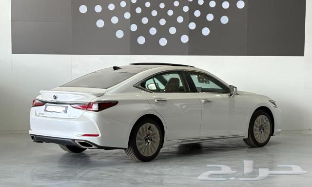 لكزس ES350 فئةcc بانوراما 2025 بريمي63388483453699111