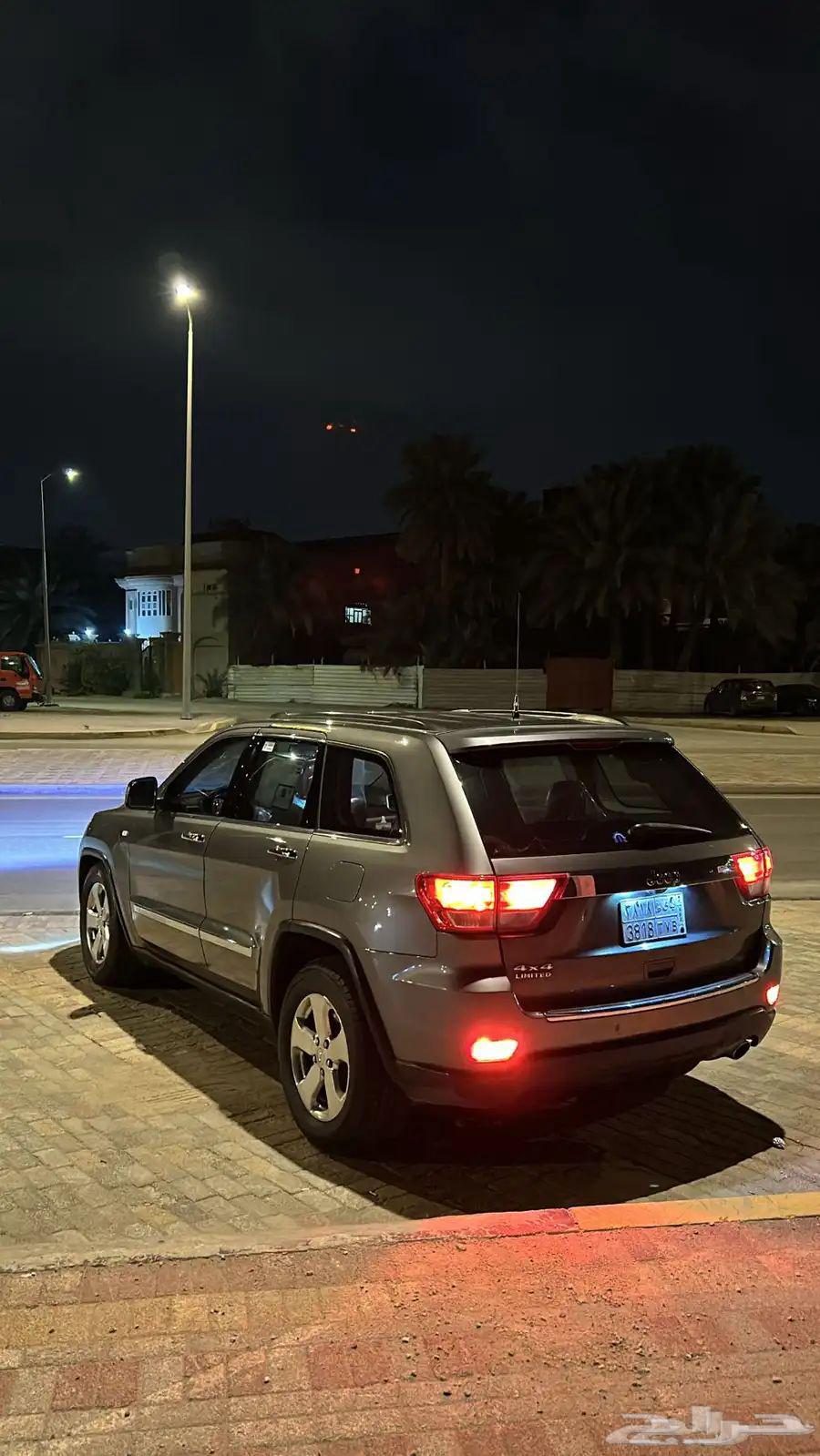 جيب جراند شروكي 201363389137138817112