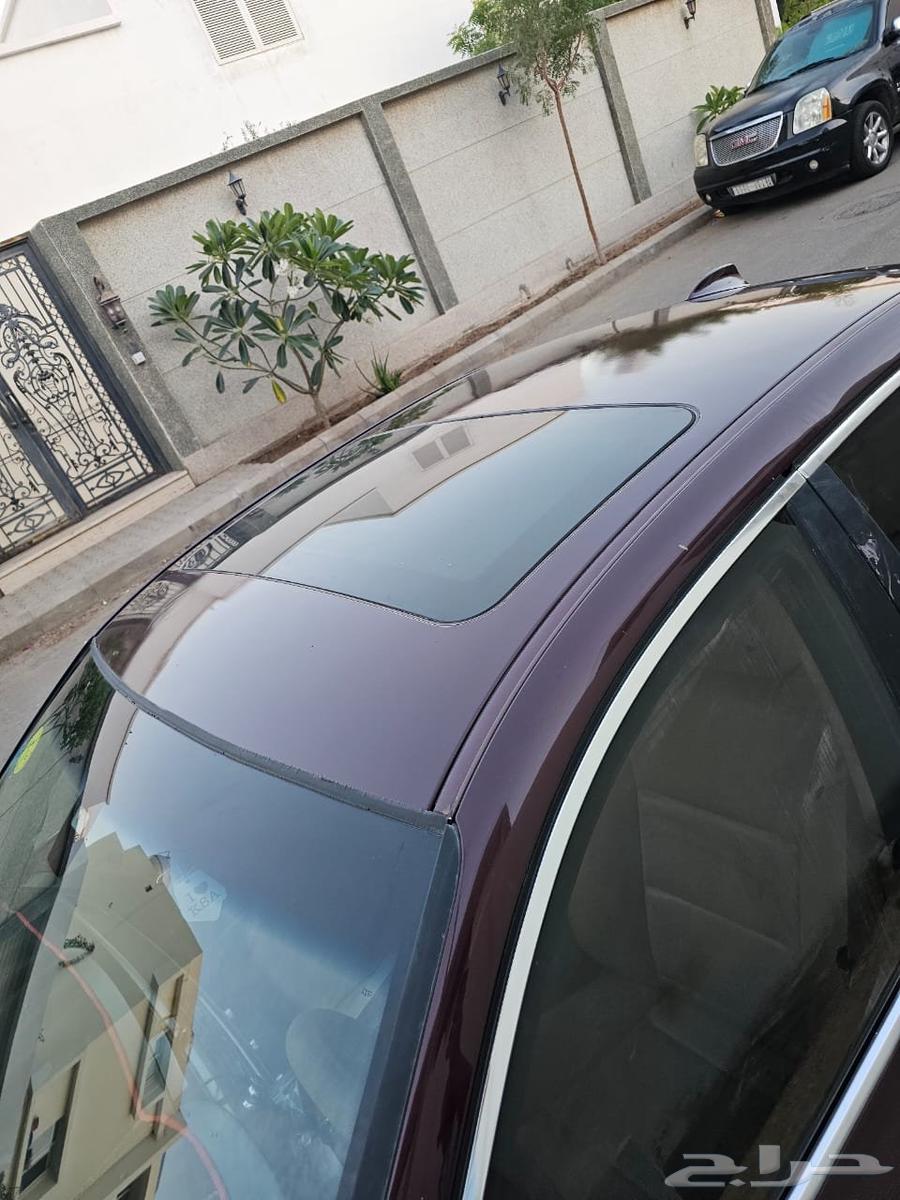 BMW 5 Series 2007 model, matches with me.633849798325791115