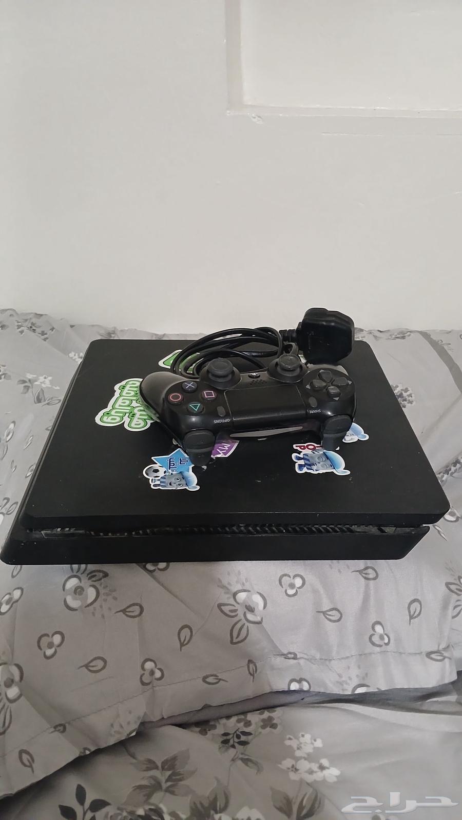 Sony 4 Slim light use no overheating comes with box, controller and cable63382254021378111