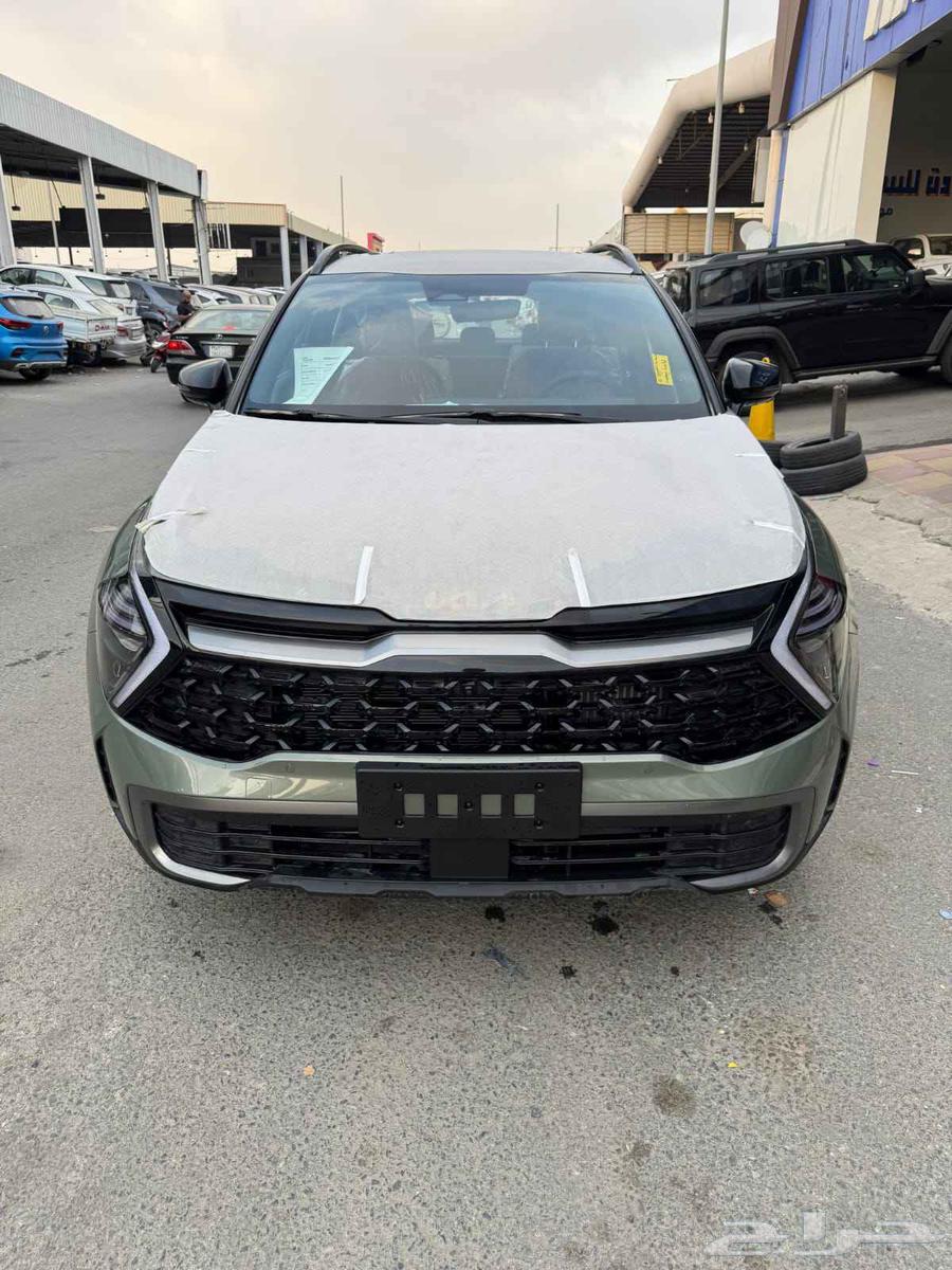 Kia Sportage fully loaded 2025 model, 8-speed transmission, lowest cash price633831943747851113