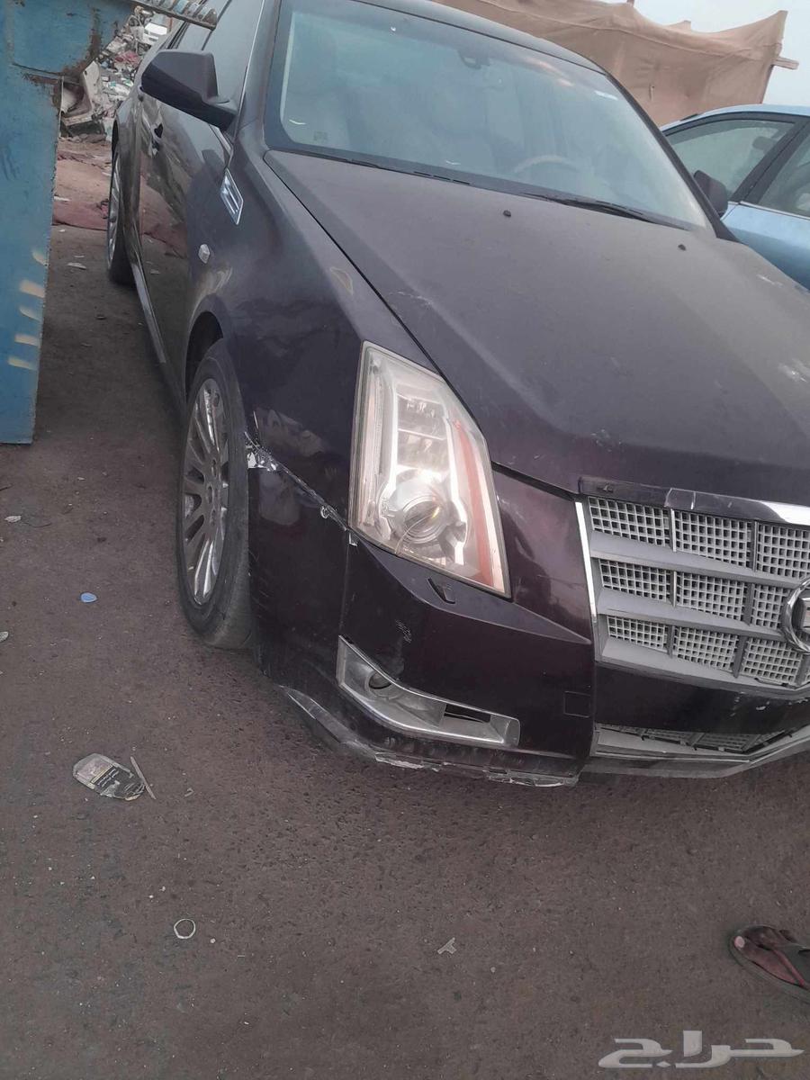 Cadillac CTS 2012 for sale, parts only, dismantled at Al Hamdaniah63381208504323112