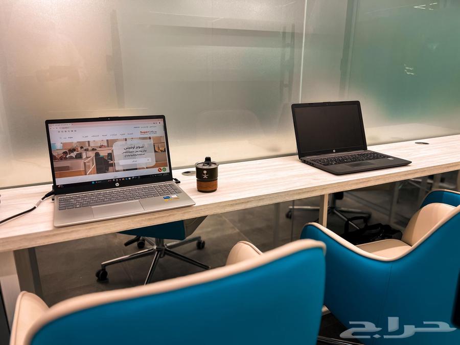 Furnished offices for rent, small warehouses for rent, and parking spaces.63381196602755111