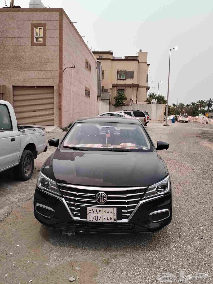 للبيع MG5 فل كامل ممشى 82الف السعر 30الف63617846702594111