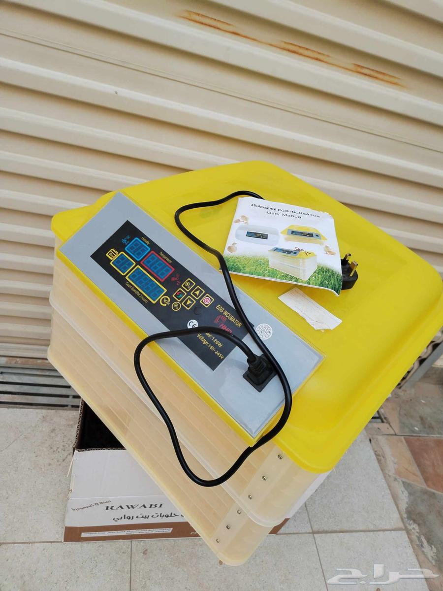 Tomatek 96-egg incubator. Sold63618192064514113