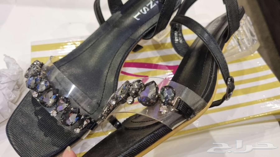 New sandal for sale63618293965699113