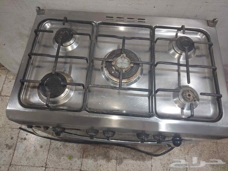 بوتجاز خمس عيون شغال ماركة سعب معه خرطوم حق الغاز ايطالي63382180877313112