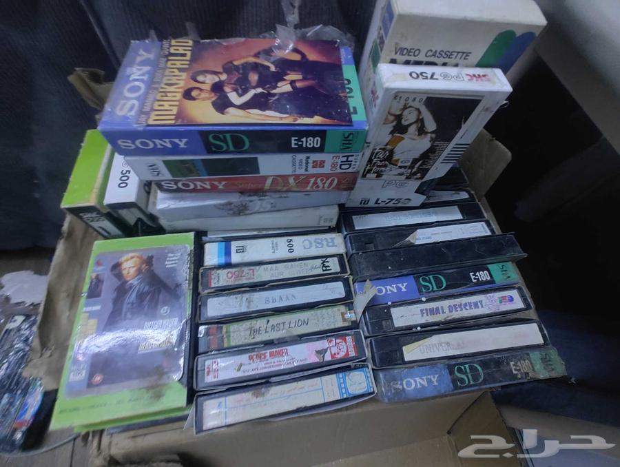 Old and rare video tapes63618193364354112