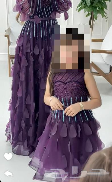 فستان الأم مع الطفله لبس مره واحده فساتين جديد المستعمل.633821789139221118