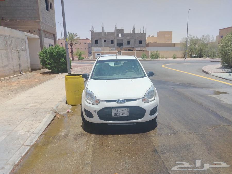 Ford Fiesta 201563617875189763113