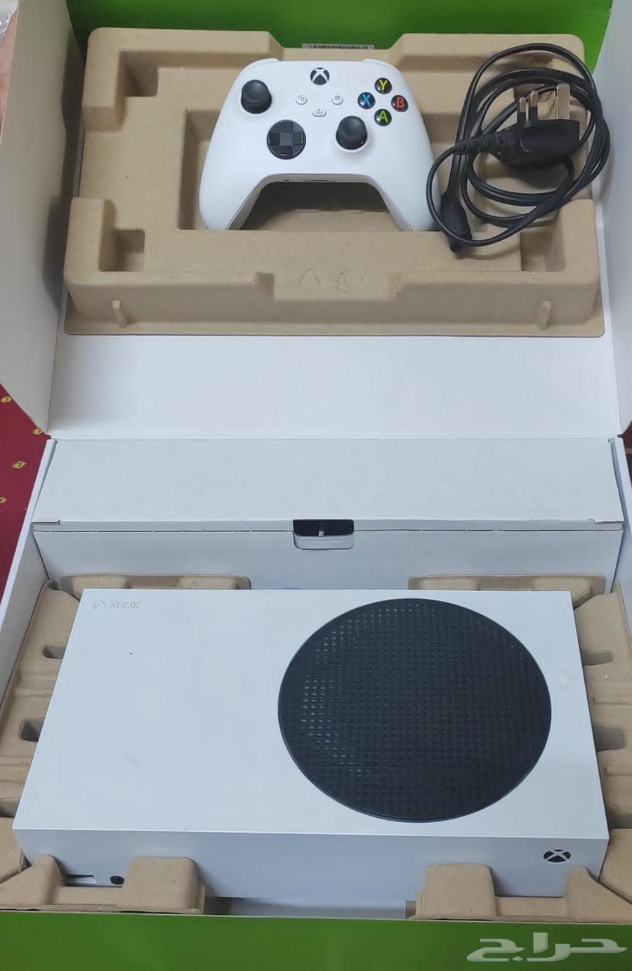 Xbox for sale at a low price63618476168962111