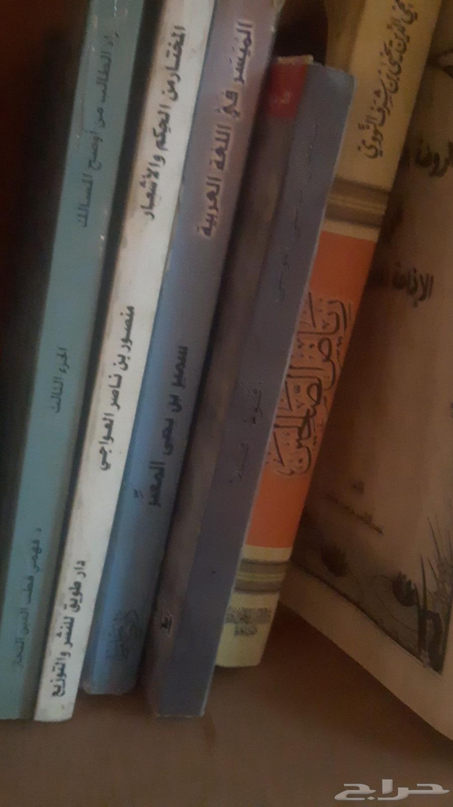 مجموعة كتب للبيع63618482833410113