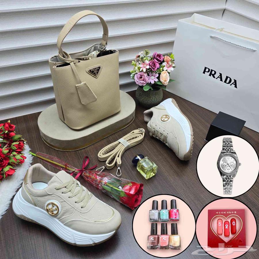 Women's Prada Brand Set Including Delivery and Shipping63618487710721112