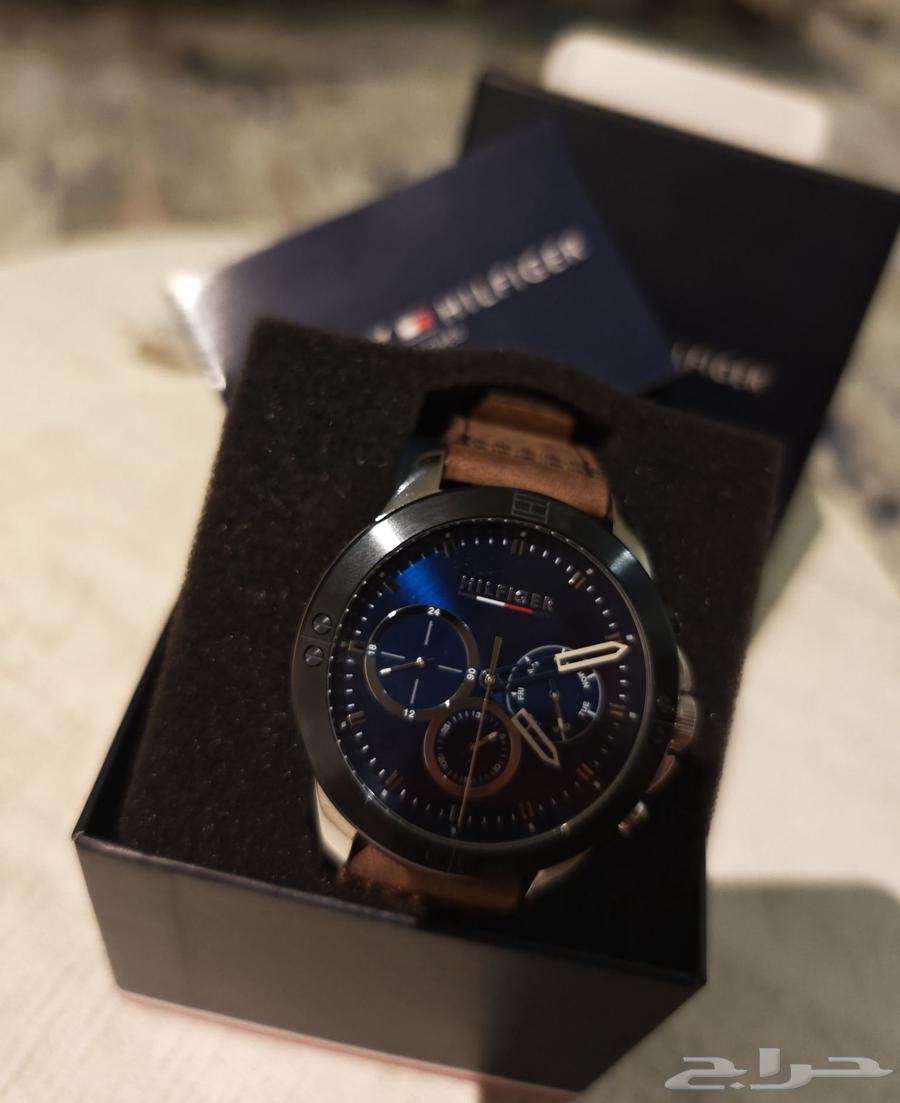 TOMMY HILFIGER ساعة هارلي براون للرجال مقاس63328397021698111