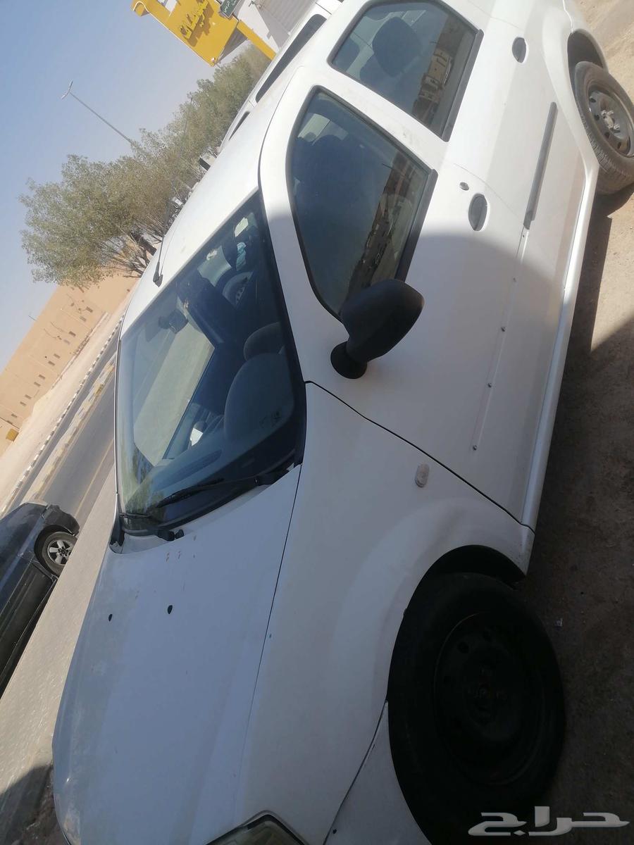 سياره رينو لوغان 2013 ماشيه 200 الف قير عادي استماره جديده63617952008450111
