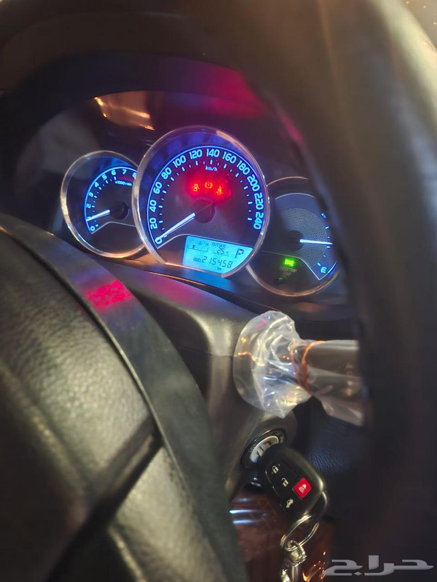 Toyota Corolla 2016 with 235,000 mileage63617960070658112