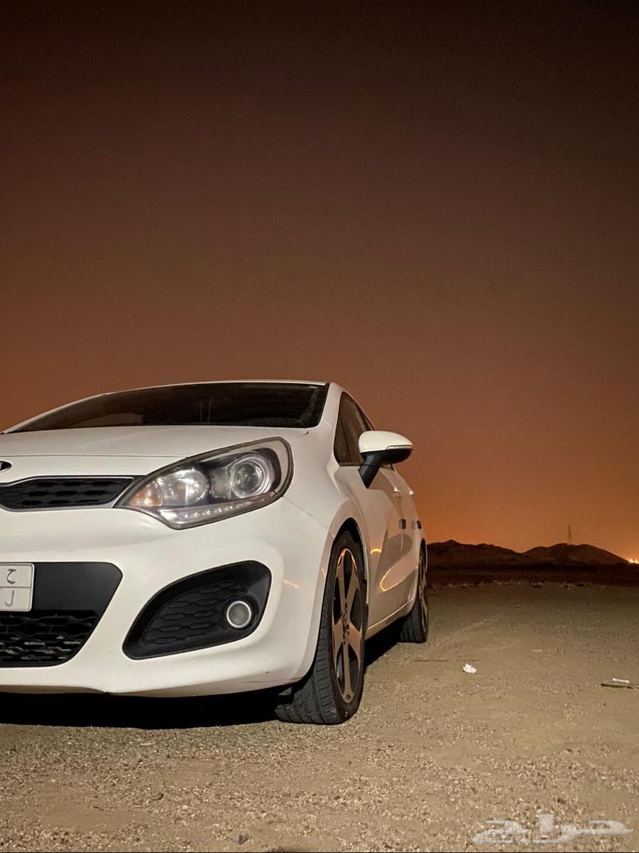 Kia Rio Hatchback 2014 Full Specs63617972127361112