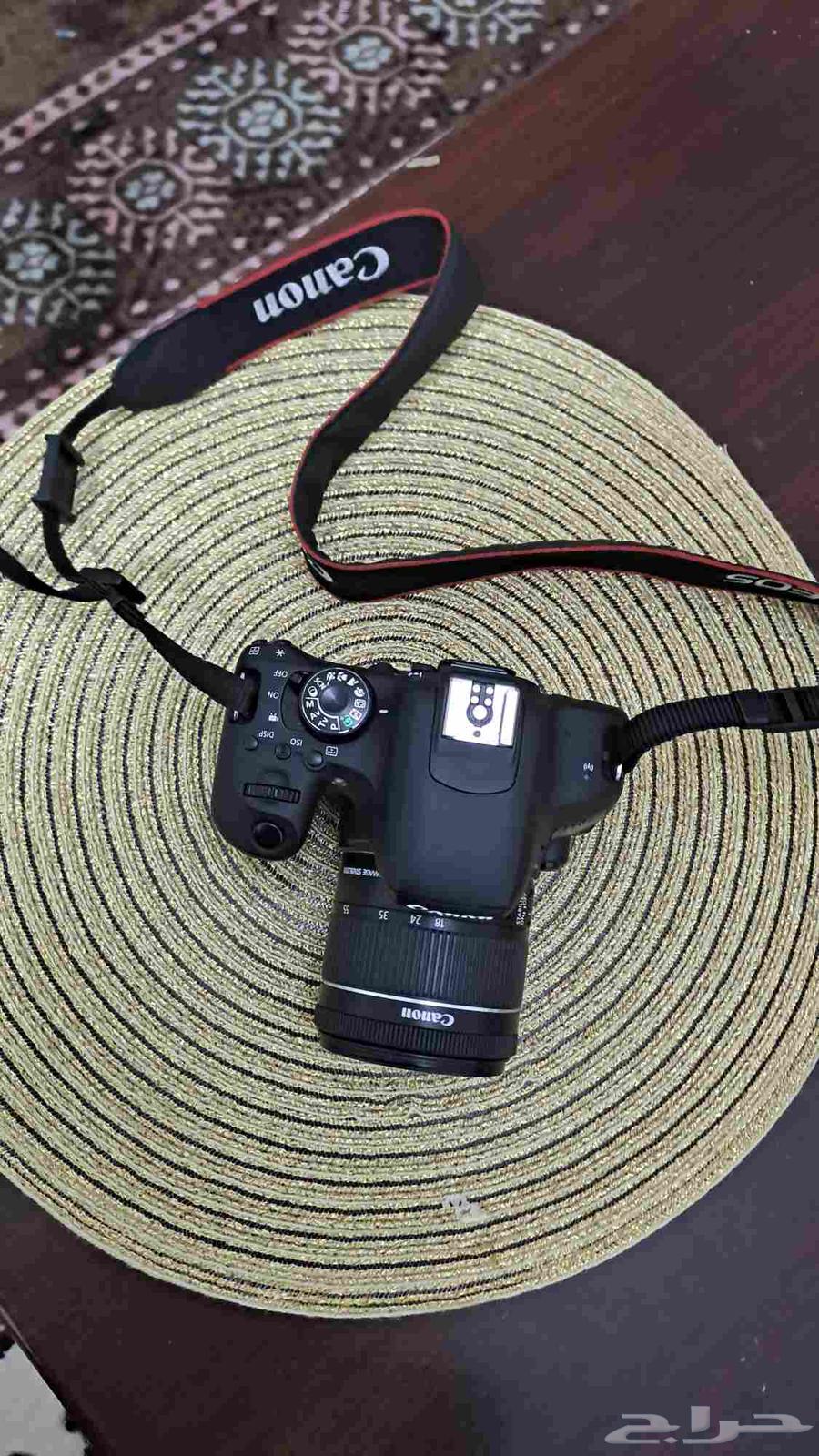 كاميرا Canon EOS 800D63838432571649111