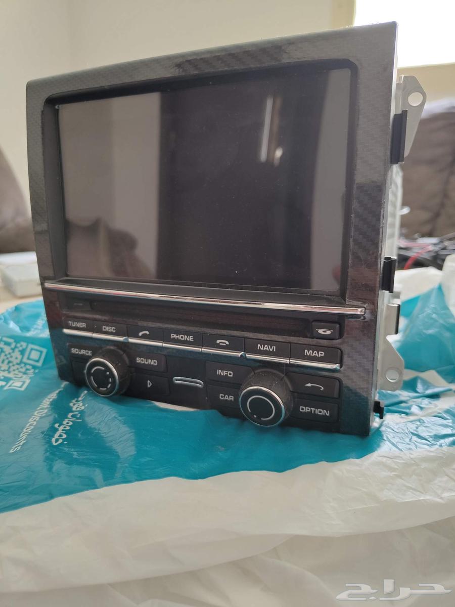 Porsche Cayenne 2011 and above head unit with CompuTronik cable64016881996545110
