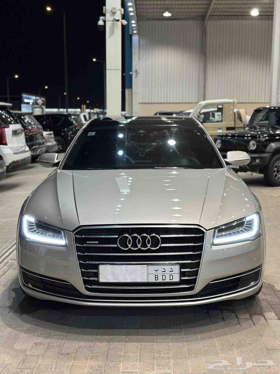 اوددي A8L موديل 201664018578065155110